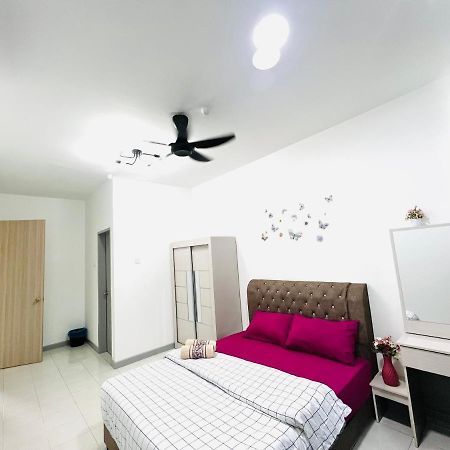 Ureshii Homestay Ladang Tanjung Kuala Terengganu With Pool 外观 照片